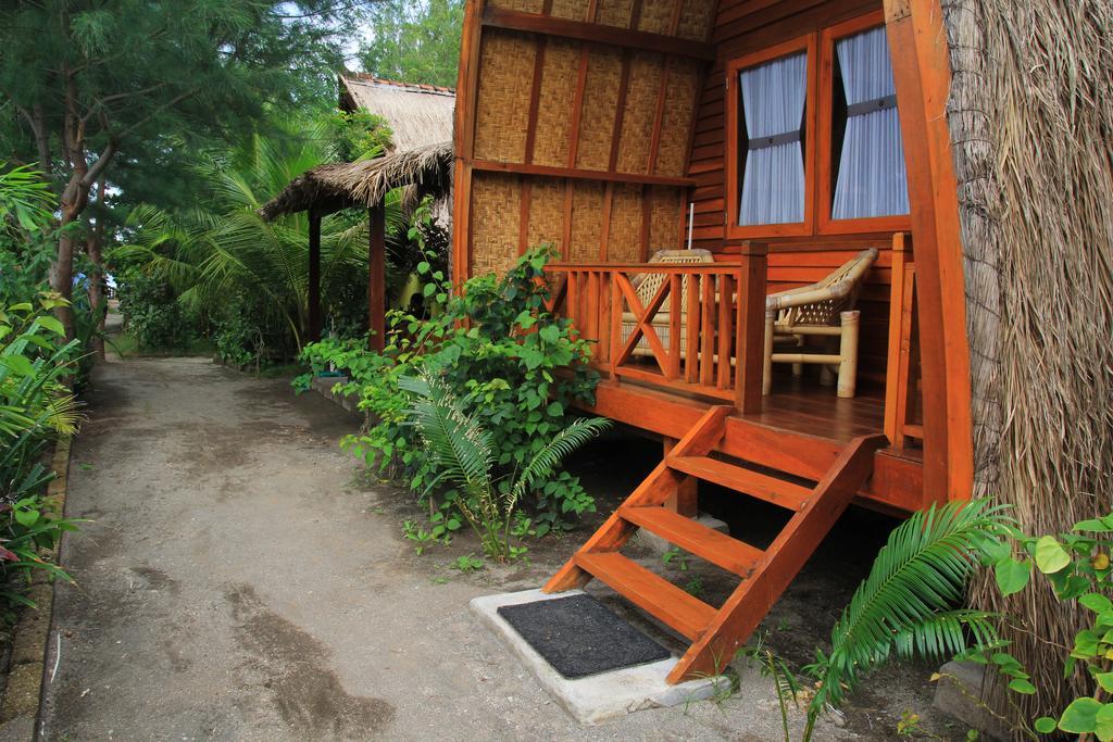 Damai Bungalows Νησιά Γκίλι Εξωτερικό φωτογραφία