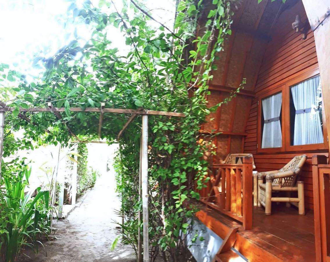 Damai Bungalows Νησιά Γκίλι Εξωτερικό φωτογραφία